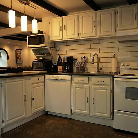 Auberge A La Fontaine Саттон Екстер'єр фото